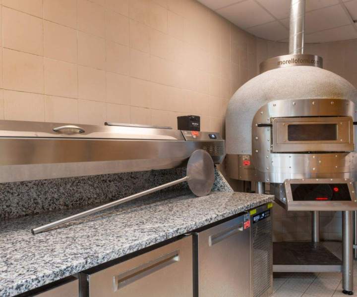 Installation de cuisine professionnelle sur mesure Saint-Tropez