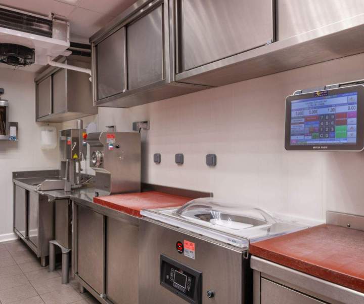 Concepteur de cuisine professionnelle pour la restauration collective Saint-Tropez