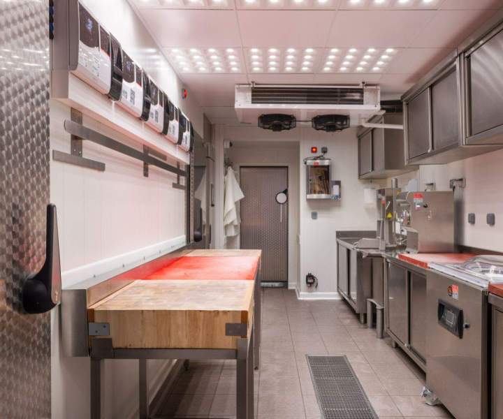 Nous offrons des solutions complètes pour les cuisines professionnelles des grossistes.